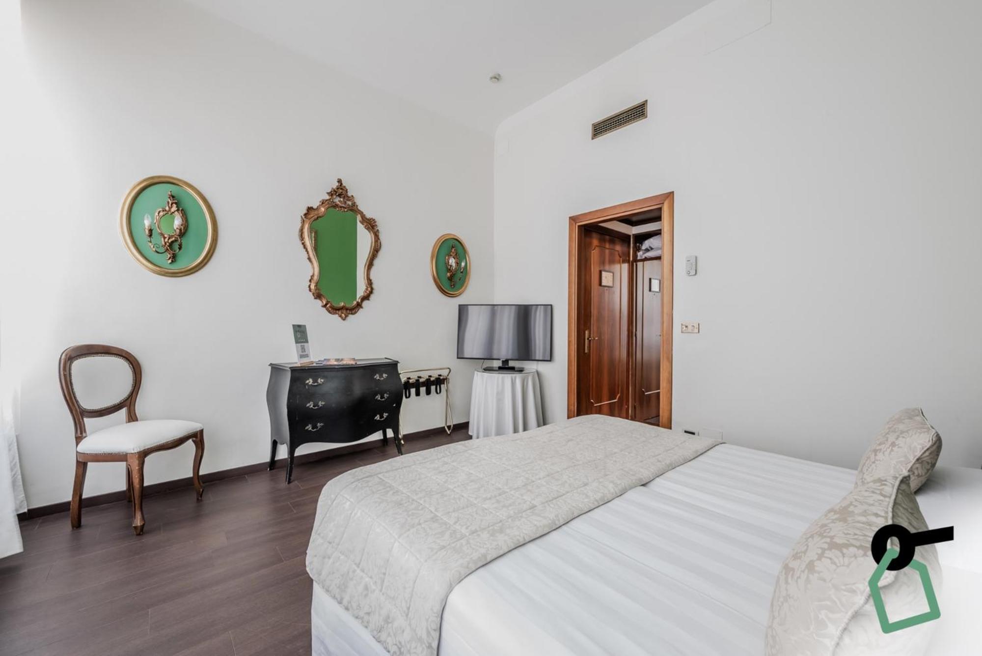 Hotiday Collection - Santa Lucia 4* Venecia